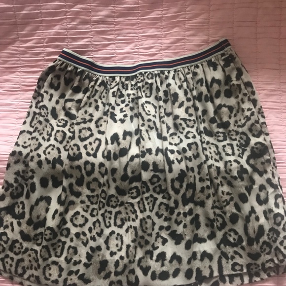 Bundle of 2 tiger print skirts - Picture 4 of 4